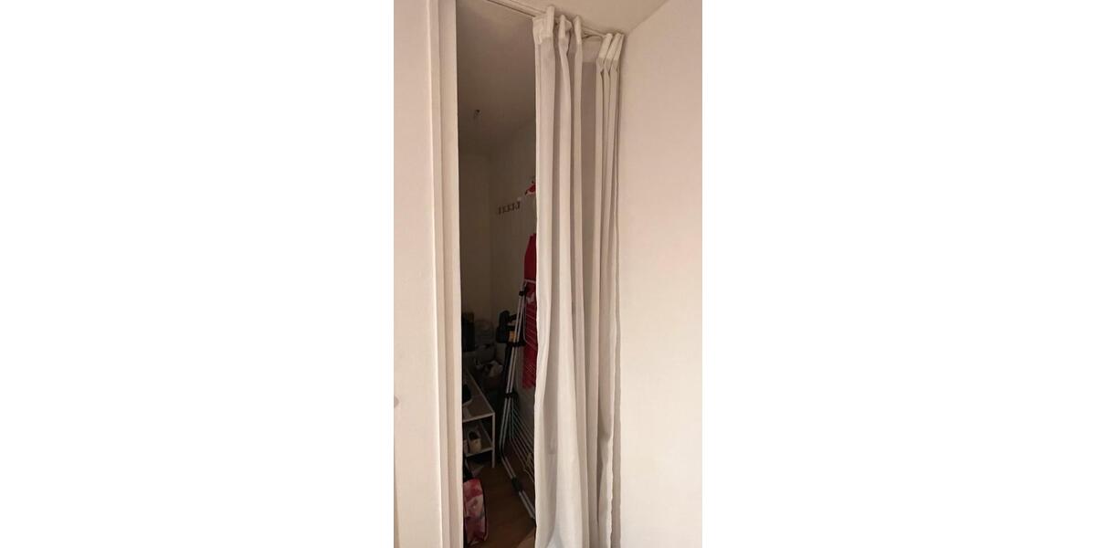 Schöne 1-Zimmer-Wohnung mit Balkon zu vermieten in Erfurt 1 zimmer