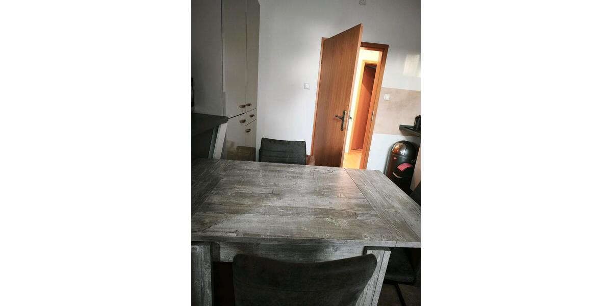 Wohnen auf Zeit Duisburg Angerhausen - 4 Zimmer, 35 m&sup2;, 400&euro; | Angebot:25449563