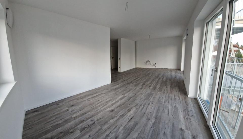 Dachgeschoßwohnung Pförring - 2 Zimmer, 64 m&sup2;, 810&euro; | Angebot:25948005