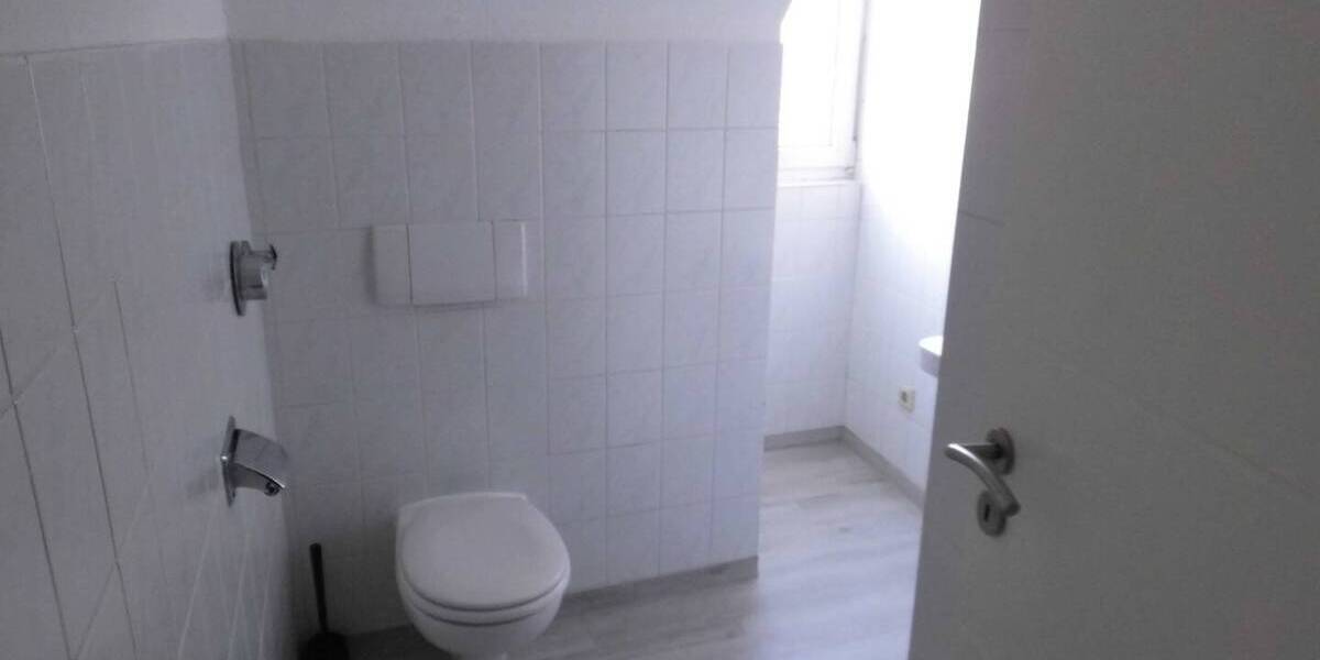 Etagenwohnung Stuttgart Bad Cannstatt - 2 Zimmer, 45 m&sup2;, 690&euro; | Angebot:26777510
