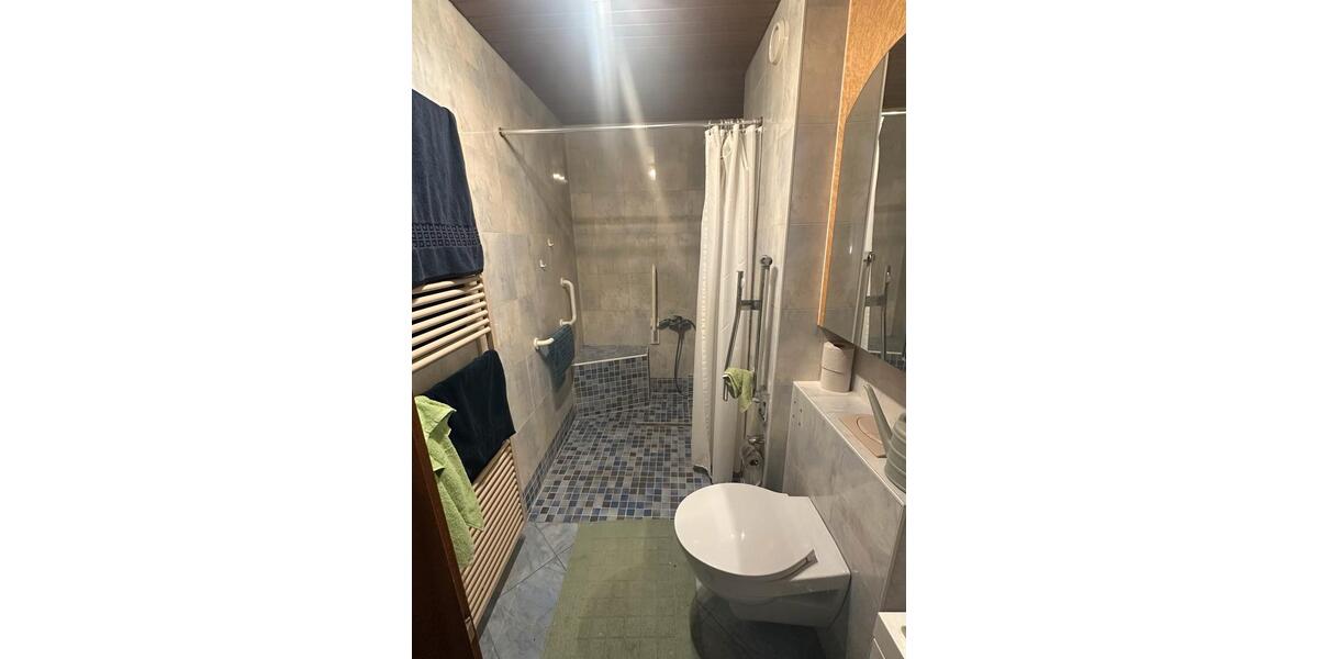 Etagenwohnung Karlsruhe - 1 Zimmer, 25 m&sup2;, 655&euro; | Angebot:26611901