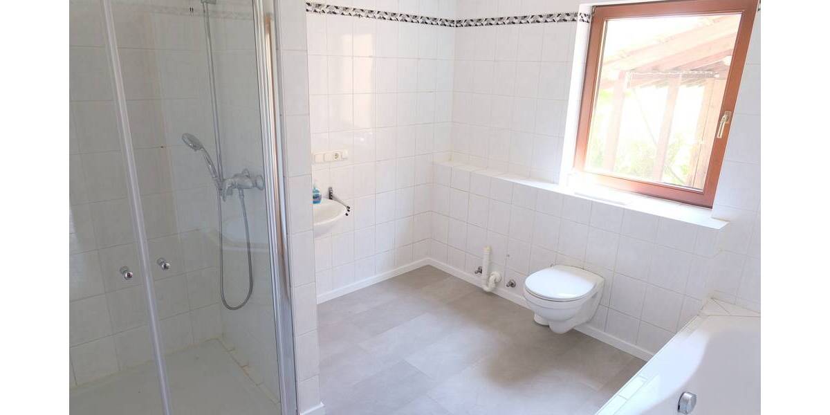 Etagenwohnung Bad Hersfeld / Johannesberg Bad Hersfeld - 2 Zimmer, 90 m&sup2;, 768&euro; | Angebot:26787185