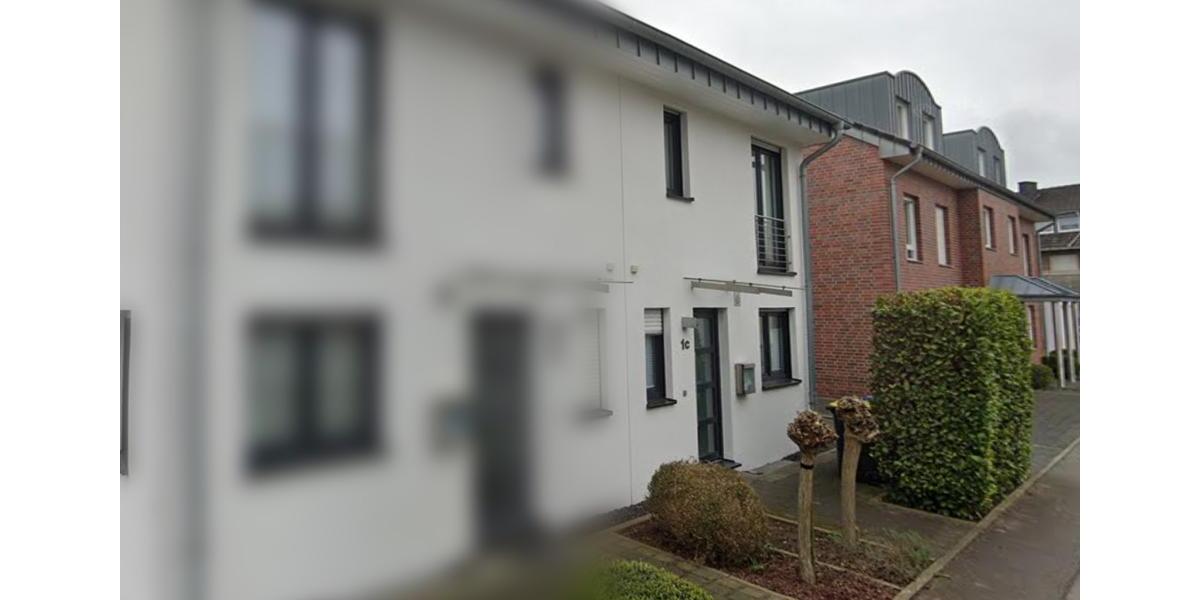 Moderne Doppelhaushälfte mit Garten und Garage z. Miete 4 zimmer