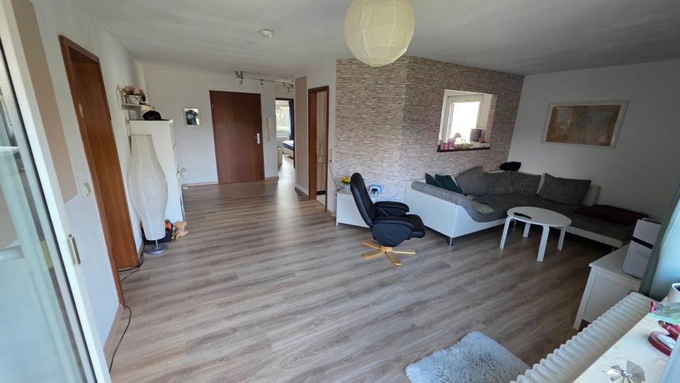 Etagenwohnung Pulheim - 3 Zimmer, 71 m&sup2;, 866&euro; | Angebot:25148775