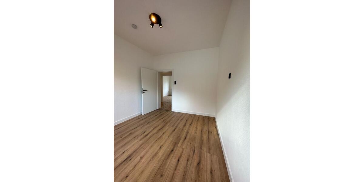 Wohnen auf Zeit Lippstadt - 1 Zimmer, 12 m&sup2;, 375&euro; | Angebot:26555321