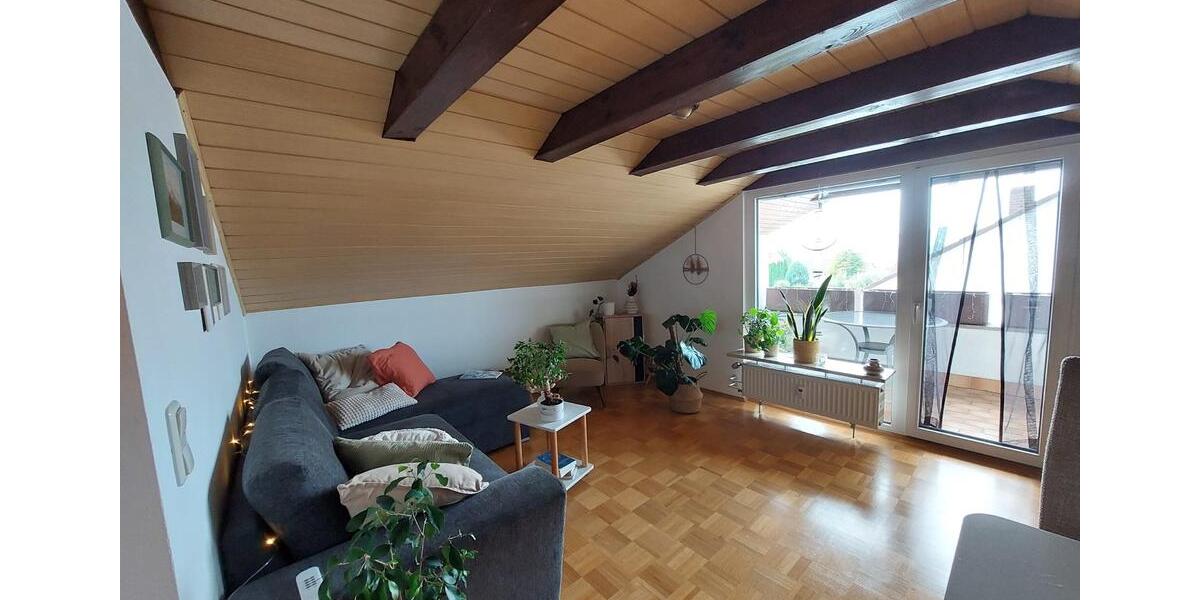 Dachgeschoßwohnung Bebra - 2.5 Zimmer, 52 m&sup2;, 370&euro; | Angebot:26645390