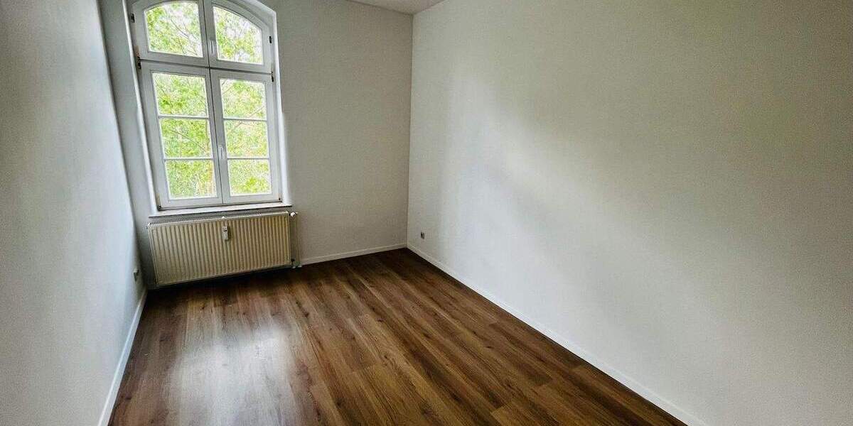 Helle 3 Zimmer-Whg im schönen Altbau! 3 zimmer