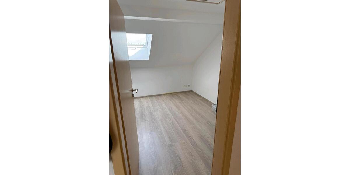 Dachgeschoßwohnung Spiegelau - 3 Zimmer, 70 m&sup2;, 550&euro; | Angebot:26674769