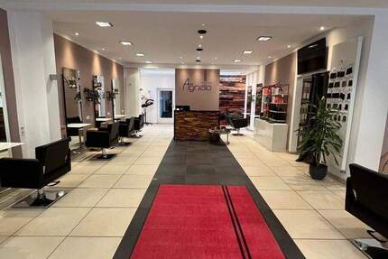 Komplett eingerichteter Friseursalon in gut frequentierter City-Lage 4 zimmer