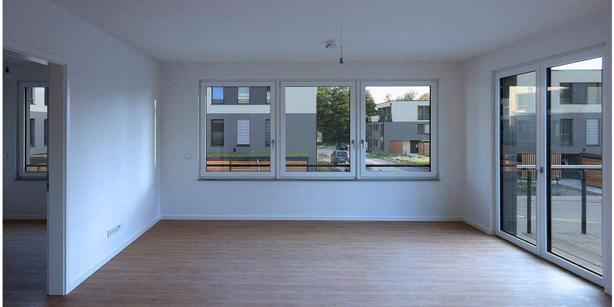 Etagenwohnung Bestensee - 4 Zimmer, 107 m&sup2;, 1.515&euro; | Angebot:25732278
