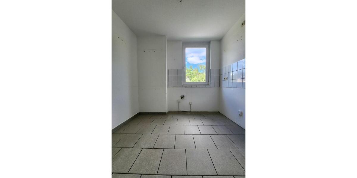 Erdgeschoßwohnung Oschersleben (Bode) - 2 Zimmer, 80 m&sup2;, 650&euro; | Angebot:26052786