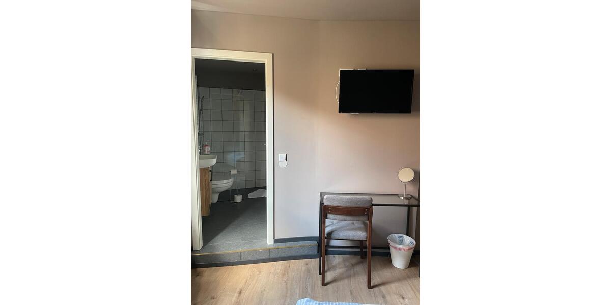 Wohnen auf Zeit Fürth Atzenhof - 1 Zimmer, 20 m&sup2;, 590&euro; | Angebot:24528555