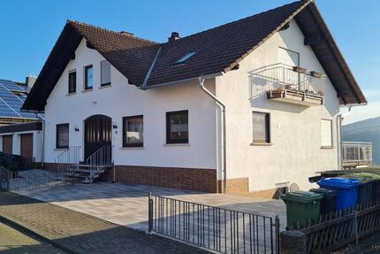 Wohnung Bad Endbach - 4 Zimmer, 106 m&sup2;, 750&euro; | Angebot:24116925
