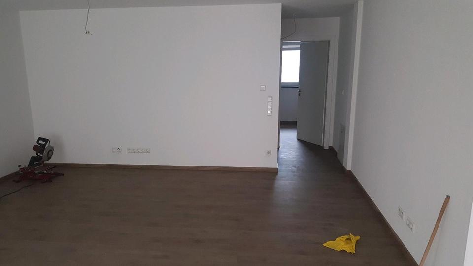 Etagenwohnung Neuenstadt am Kocher - 2.5 Zimmer, 72 m&sup2;, 1.000&euro; | Angebot:26354853