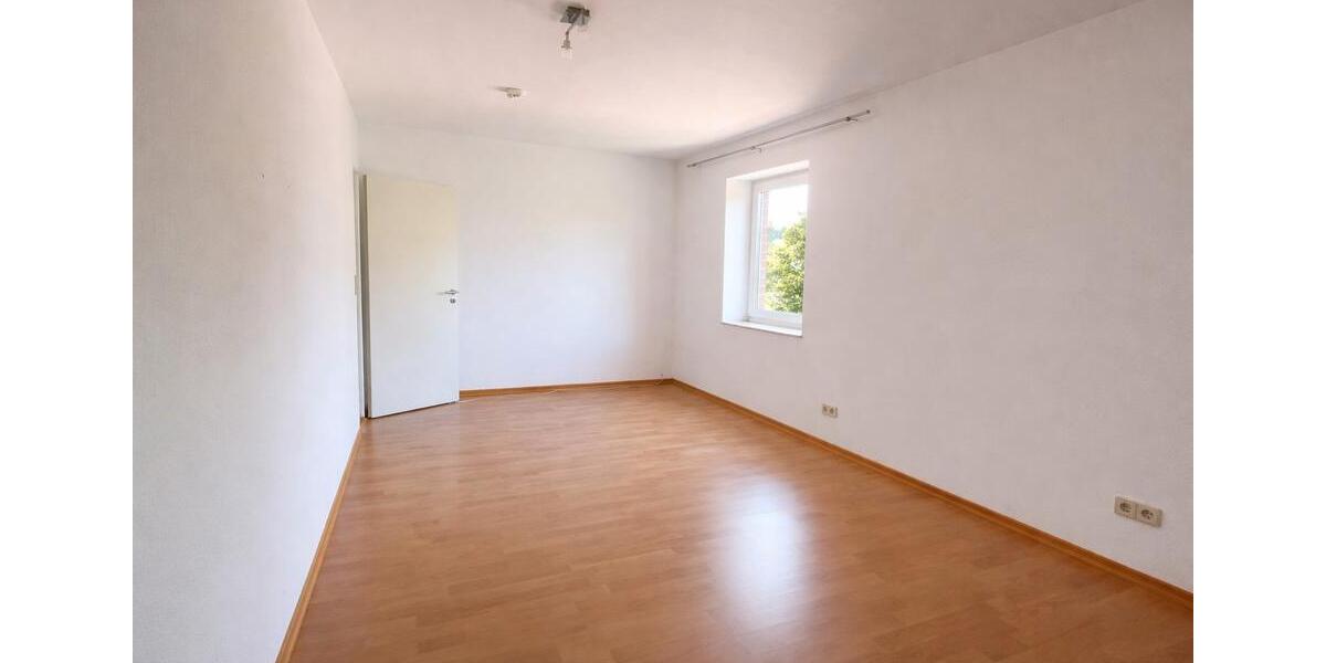 Etagenwohnung Gehrden - 2 Zimmer, 63 m&sup2;, 650&euro; | Angebot:26039663