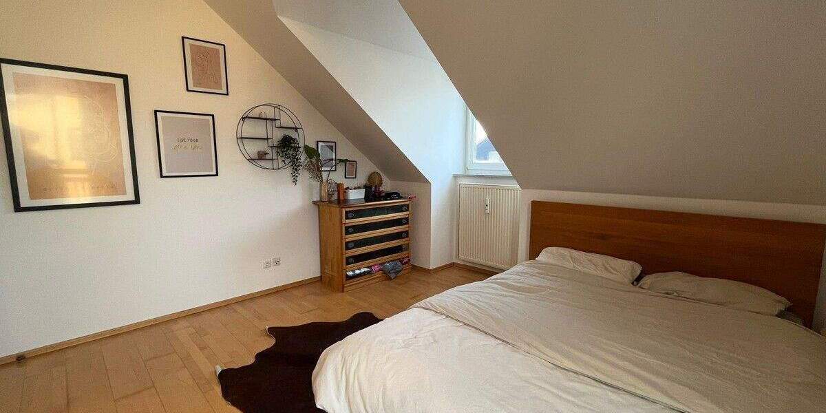 Etagenwohnung Germering Unterpfaffenhofen - 3 Zimmer, 81 m&sup2;, 1.500&euro; | Angebot:25880808