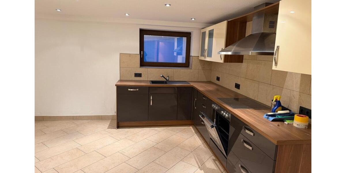 Großzügige 2-Zimmer-Wohnung mit Einbauküche – 90 m² 2 zimmer