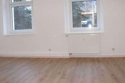 Wohnung Hartmannsdorf - 4 Zimmer, 81 m&sup2;, 575&euro; | Angebot:26007368