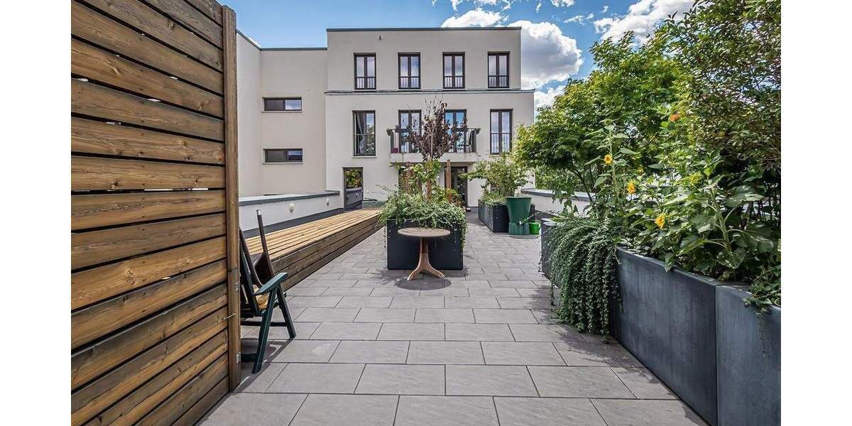 Komfortable Seniorenwohnung mit Balkon, EBK und Fußbodenheizung. 2 zimmer