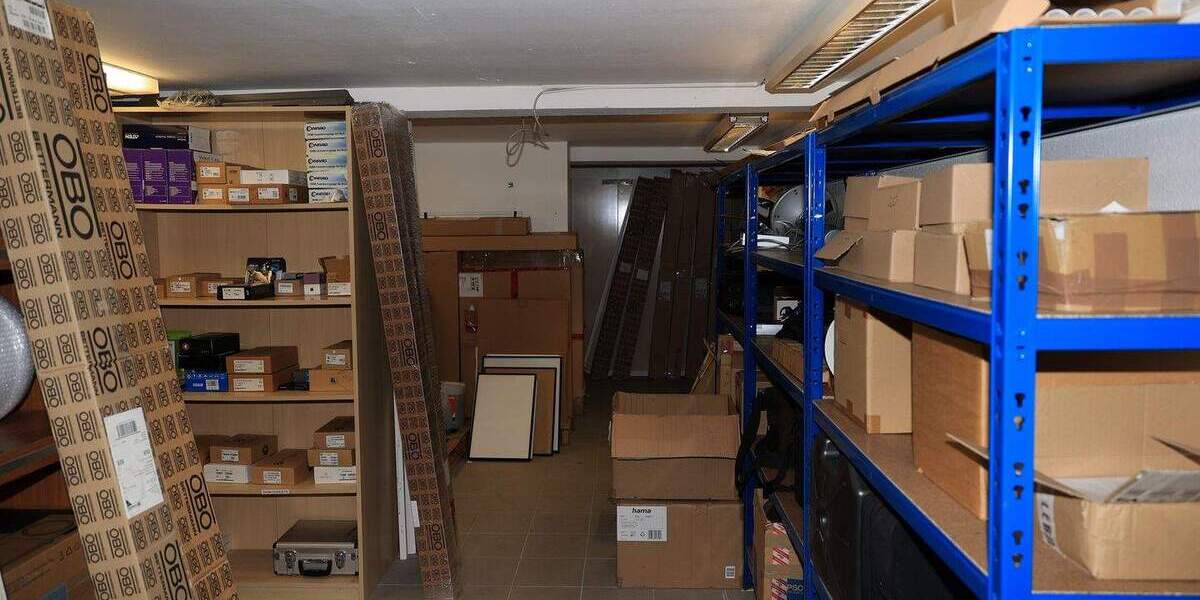 Gewerbeobjekt Duisburg Wanheim-Angerhausen - 6 Zimmer, 203 m&sup2;, 1.712&euro; | Angebot:23940897