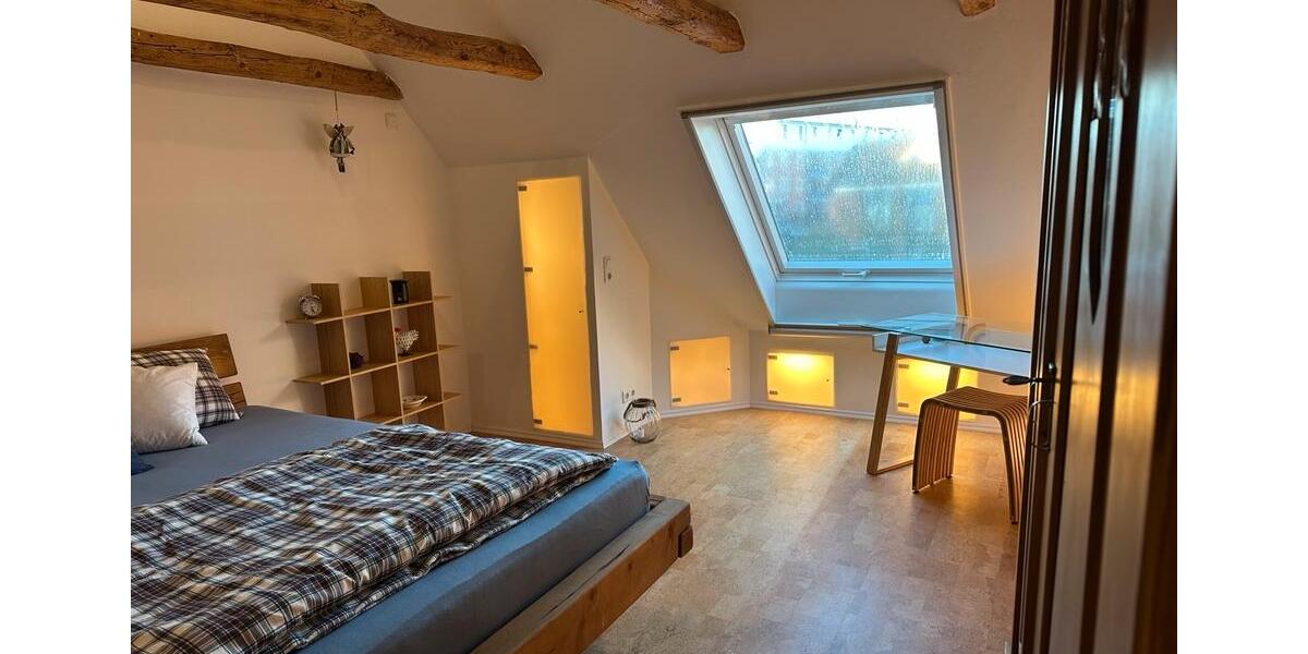 Etagenwohnung Lüneburg - 3 Zimmer, 80 m&sup2;, 1.200&euro; | Angebot:26166566