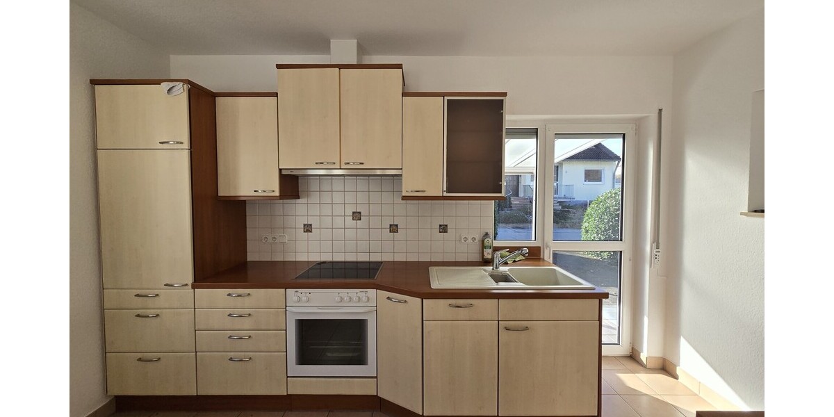 Großzügige Erdgeschosswohnung mit Balkon und Terrasse - Erdgeschoßwohnung Königswinter Oberpleis | Angebot:26738375