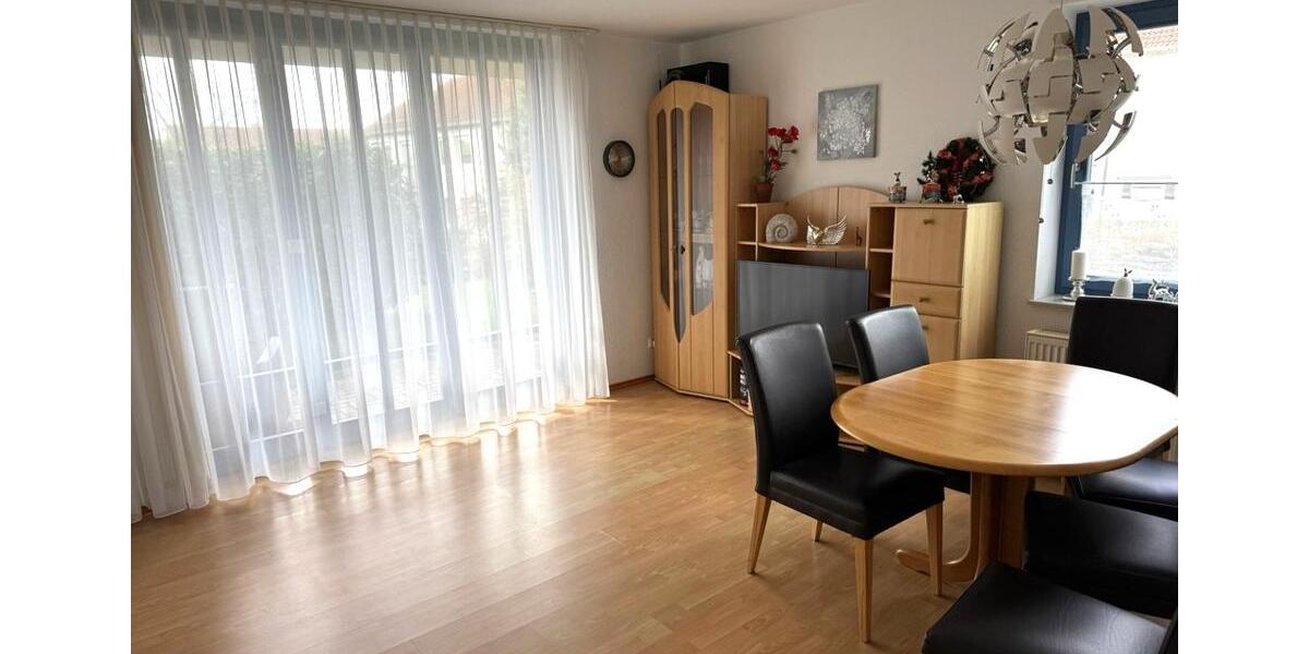 Erdgeschoßwohnung Hiddenhausen - 3 Zimmer, 69 m&sup2;, 330&euro; | Angebot:26045474