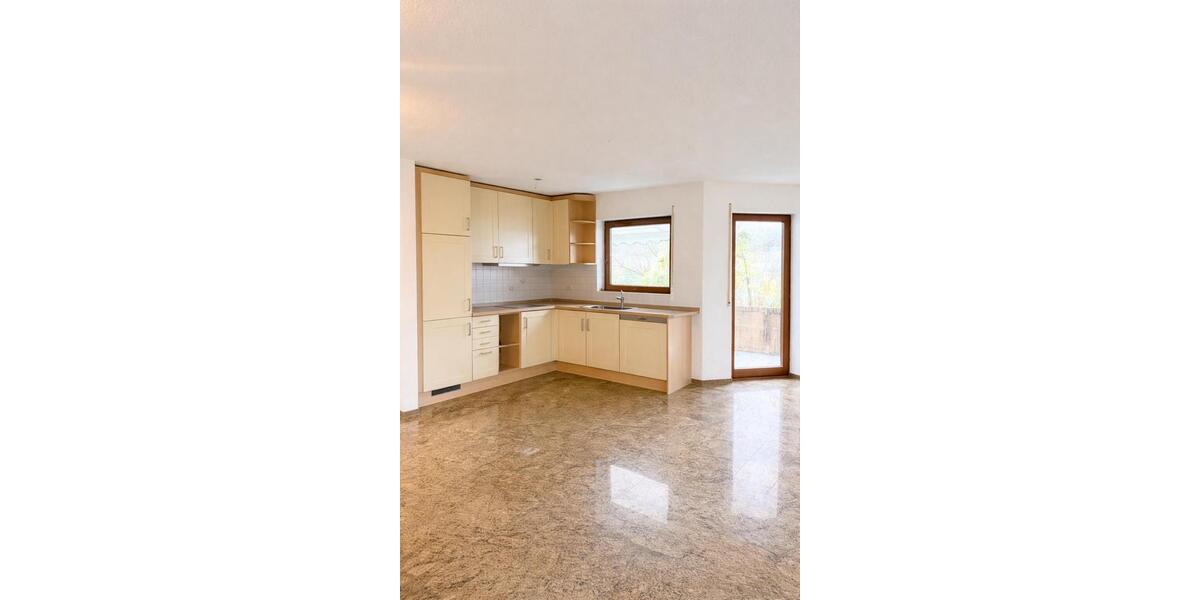 Etagenwohnung Grenzach-Wyhlen Wyhlen - 4 Zimmer, 89 m&sup2;, 1.420&euro; | Angebot:26000102