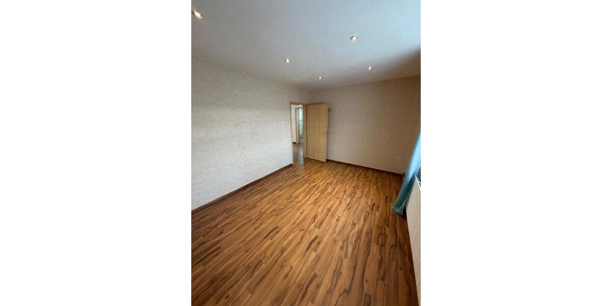 Erdgeschoßwohnung Vellmar - 3 Zimmer, 80 m&sup2;, 950&euro; | Angebot:26022154