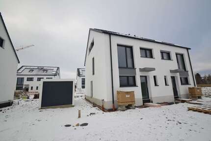 Haus zum Mieten in Bornheim-Merten 2.040 € 136 m² 5 zimmer