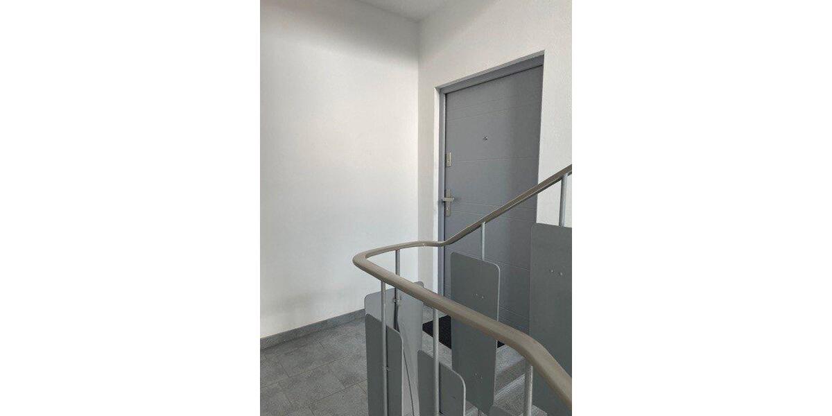 Etagenwohnung Steffenberg - 4 Zimmer, 100 m&sup2;, 795&euro; | Angebot:25977955