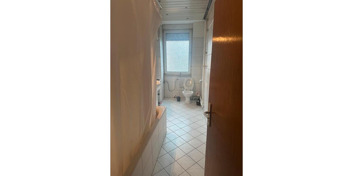 Etagenwohnung Heppenheim (Bergstraße) - 3.5 Zimmer, 100 m&sup2;, 1.400&euro; | Angebot:26564857