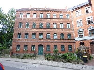 Etagenwohnung Weißenfels - 4 Zimmer, 81 m&sup2;, 410&euro; | Angebot:25733073