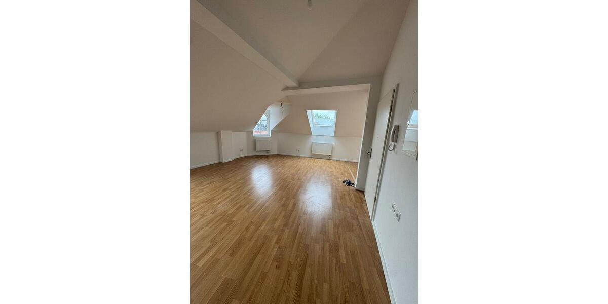 Dachgeschoßwohnung Berlin Treptow-Köpenick - 2 Zimmer, 63 m&sup2;, 1.325&euro; | Angebot:23407862