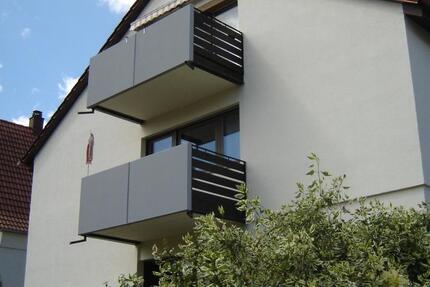 Gepflegte 2-Zi-Wohnung m. Balkon und EBK in Bietigheim 2 zimmer