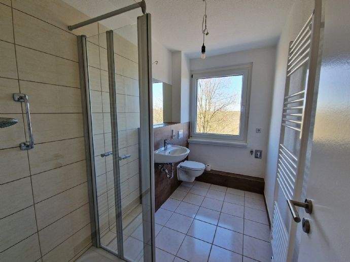 Etagenwohnung Leisnig - 4 Zimmer, 68 m&sup2;, 380&euro; | Angebot:23866358