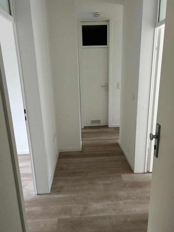 Einziehen und wohlfühlen ... 3 Zimmer, Balkon im 1. Obergeschoss zimmer