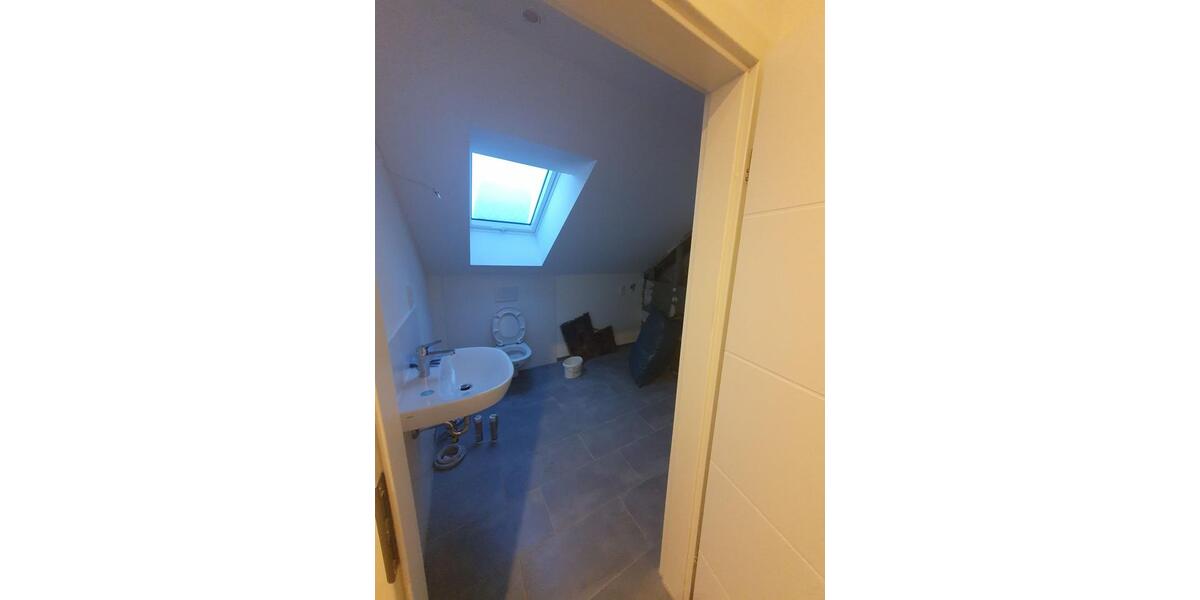 Dachgeschoßwohnung Hannover - 3 Zimmer, 51 m&sup2;, 750&euro; | Angebot:24442391