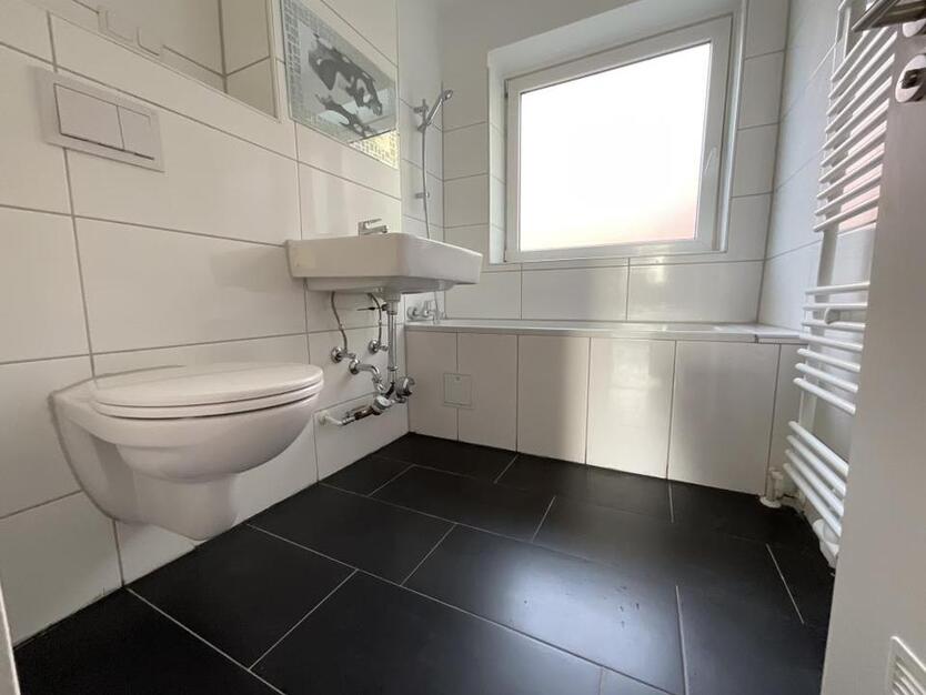 Kurzfristig beziehbare 3-Zimmer-Wohnung mit Balkon! zimmer