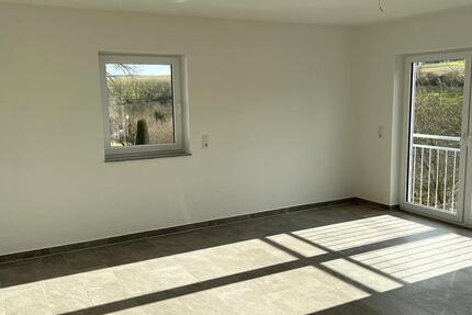 Wohnung Bad König - 5 Zimmer, 133 m&sup2;, 1.420&euro; | Angebot:26036041