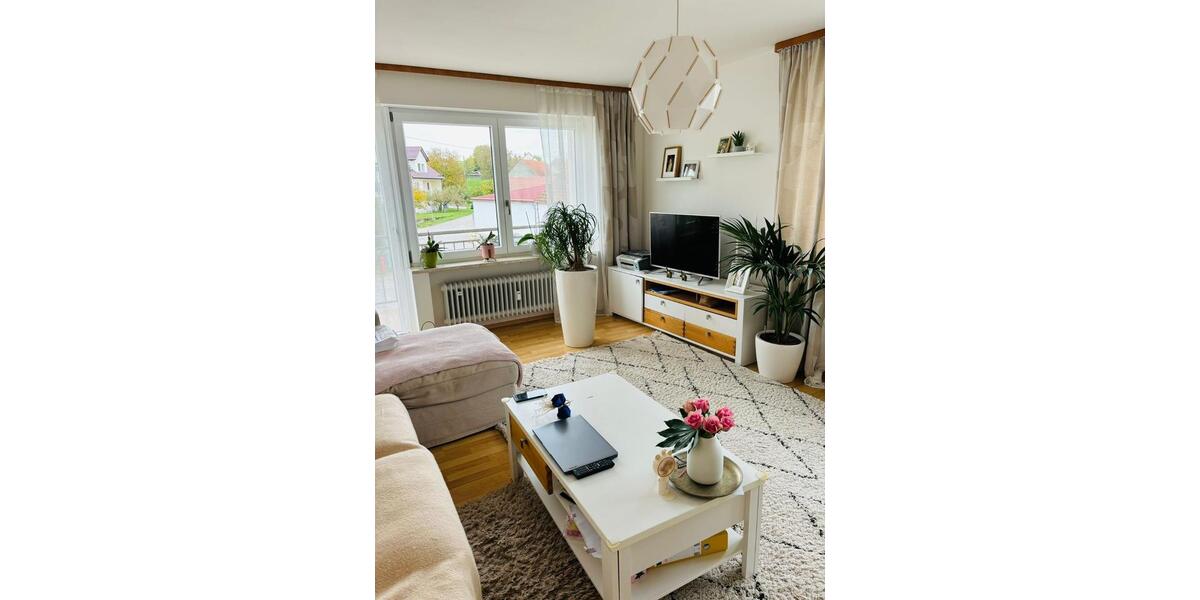 Etagenwohnung Marxheim - 4 Zimmer, 105 m&sup2;, 675&euro; | Angebot:26234740