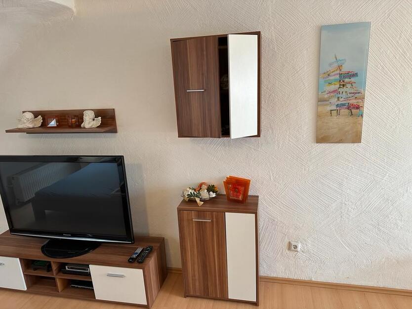 2-ZKB-Wohnung in ruhiger Lage Mietwohnung od. Wohnen auf Zeit zimmer