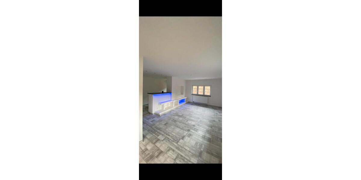 Etagenwohnung Gräfenhainichen - 2 Zimmer, 70 m&sup2;, 560&euro; | Angebot:24976096