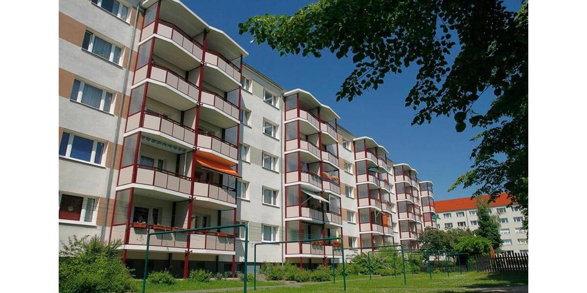 Etagenwohnung Salzwedel - 2 Zimmer, 50 m&sup2;, 330&euro; | Angebot:26458940