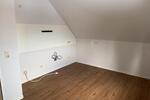 Dachgeschosswohnung zu vermieten 3 zimmer