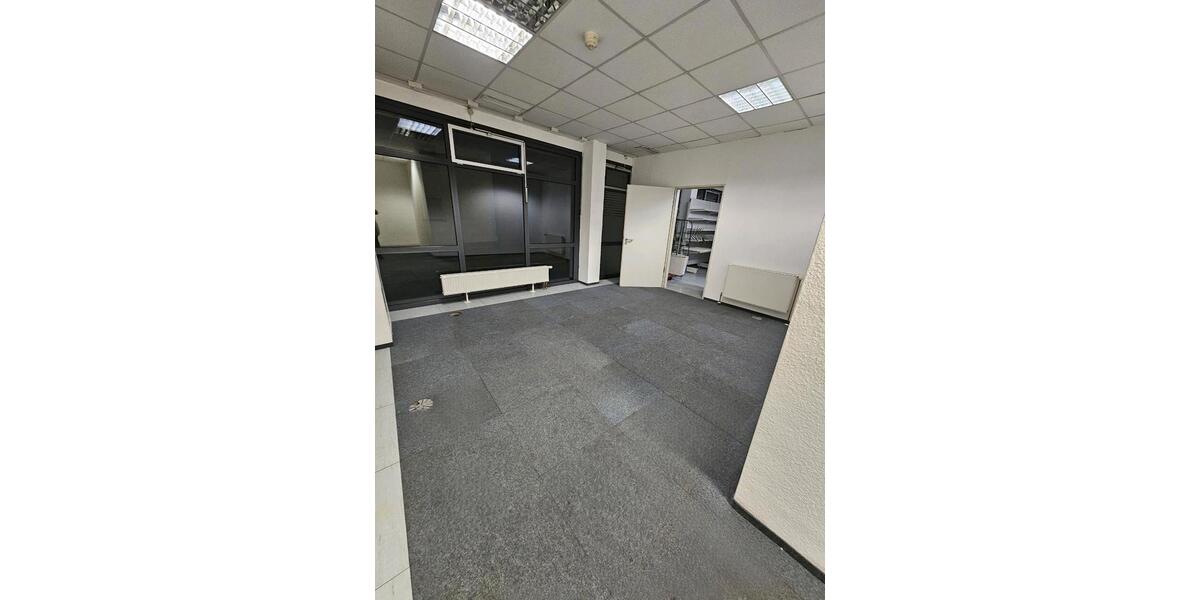 RaumBüro Gewerbefläche zu vermieten zimmer