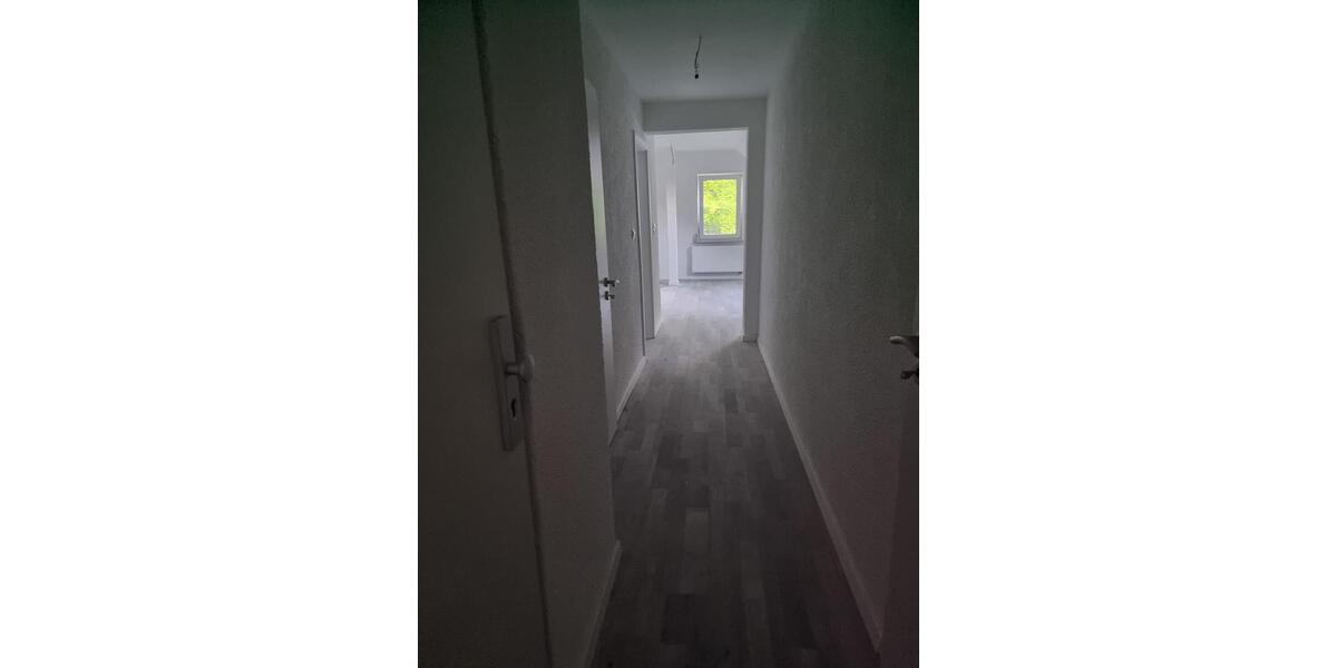 Dachgeschoßwohnung Werdohl - 2 Zimmer, 50 m&sup2;, 350&euro; | Angebot:25049478