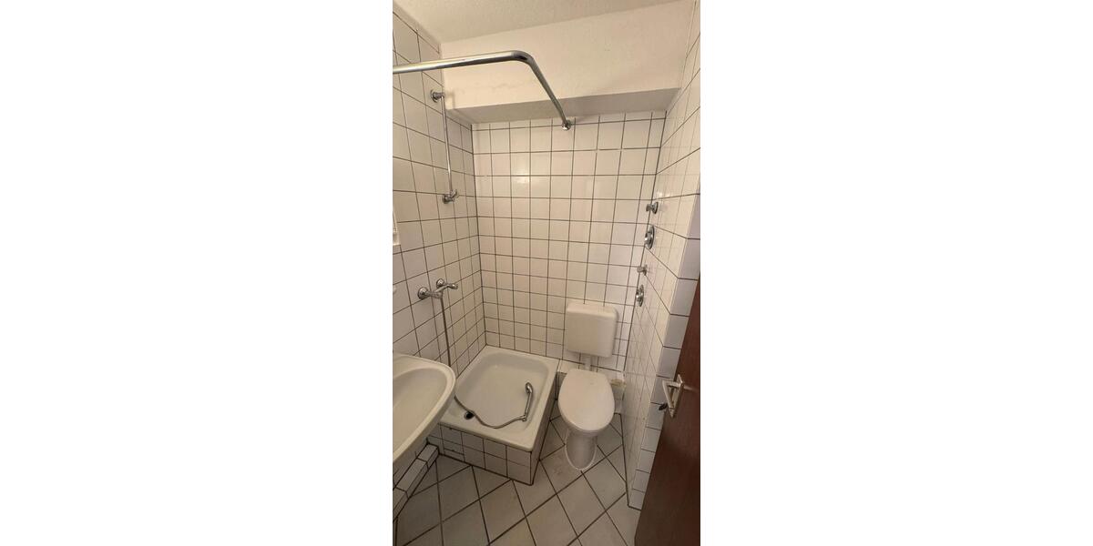 Etagenwohnung Wedel - 1 Zimmer, 14 m&sup2;, 400&euro; | Angebot:26471126