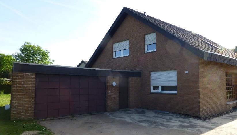 1 Fam. Haus ca. 140qm Wohnfläche zu vermieten 5 zimmer