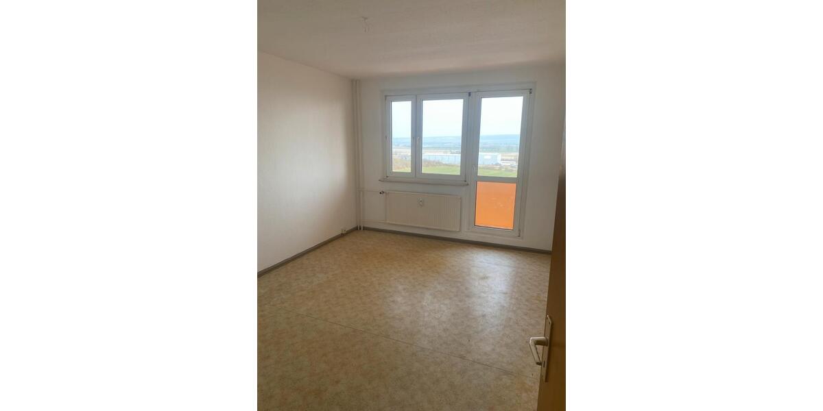 Etagenwohnung Artern - 3 Zimmer, 67 m&sup2;, 495&euro; | Angebot:25831418